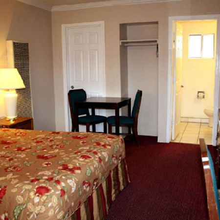 Sunset Inn And Suites Δυτικό Σακραμέντο Εξωτερικό φωτογραφία